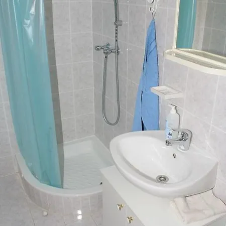 Casa de hóspedes Triple 2746b Duće